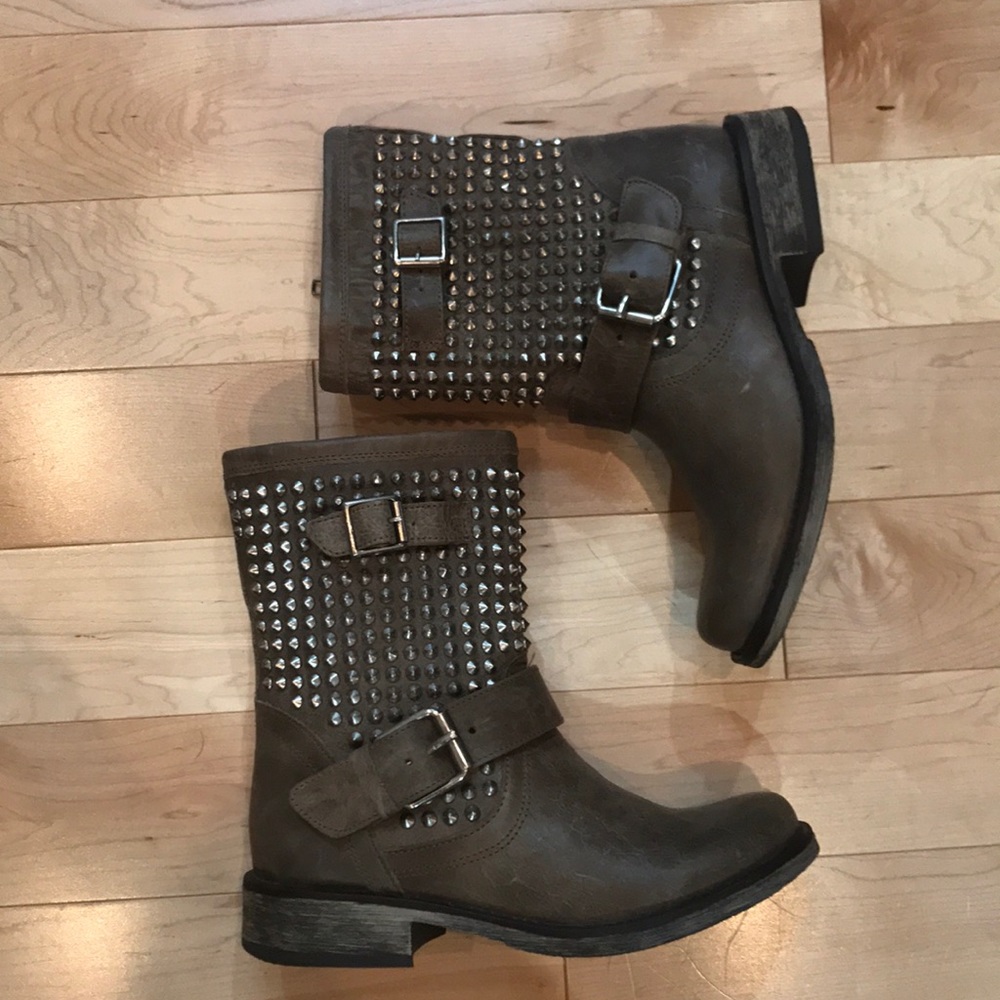 Steve Madden Bootie
